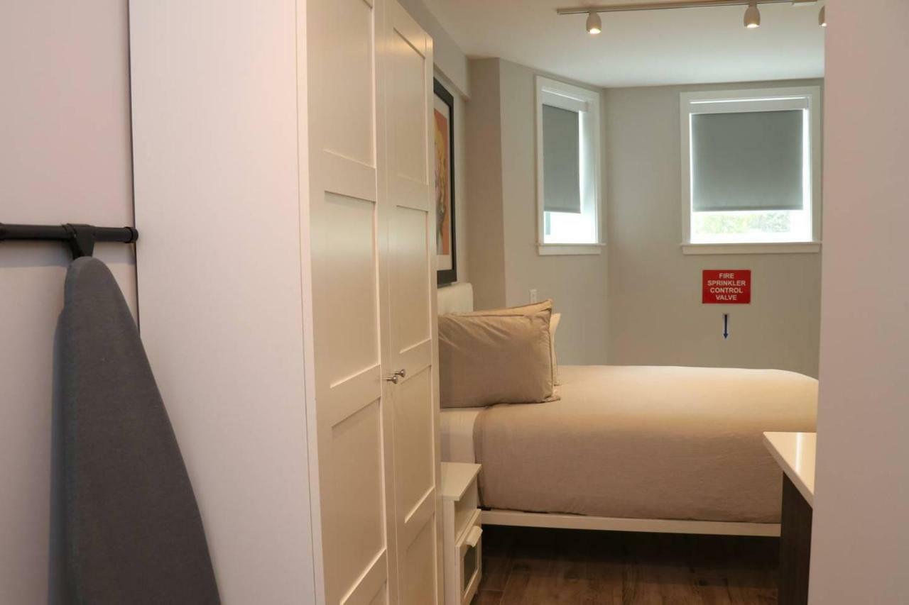Stylish Studio In Brookline-5Min Train To Boston.. #2 Extérieur photo